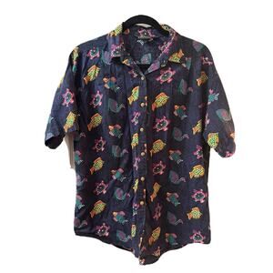 Woolrich Woman's Button Up Sz Medium Animal Pattern